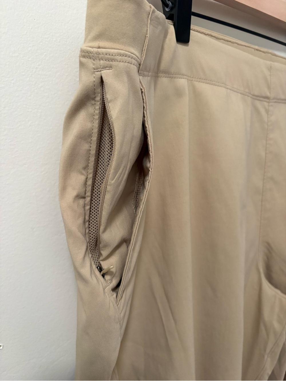 The North Face Class V Ankle Pants NWT FlashDry UPF 40 Women’s XXL Khaki - Picture 8 of 8